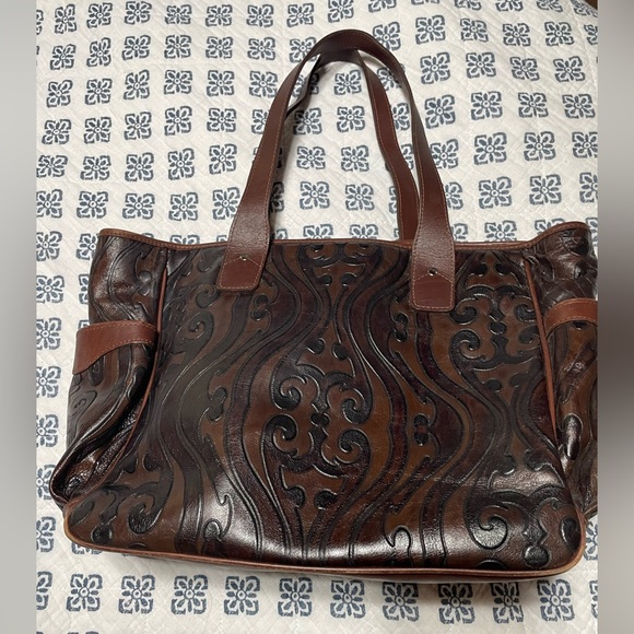 Handbags - Rare King Ranch Saddle Shop Docil Cargo Tote